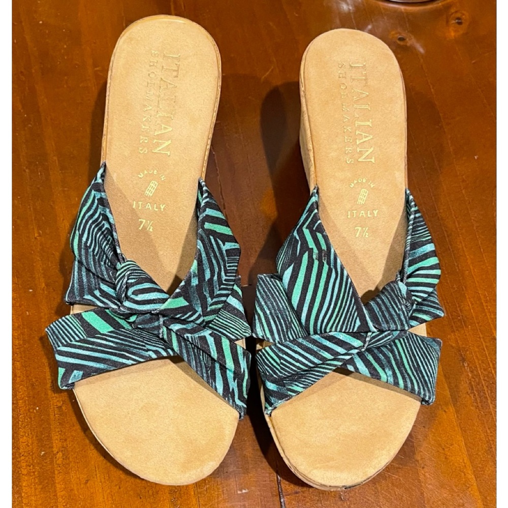 Italian Shoemakers Jungle, Zebra Look Wedge - Picture 2 of 10